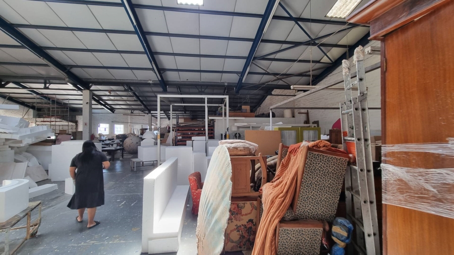 To Let commercial Property for Rent in Woodstock Western Cape